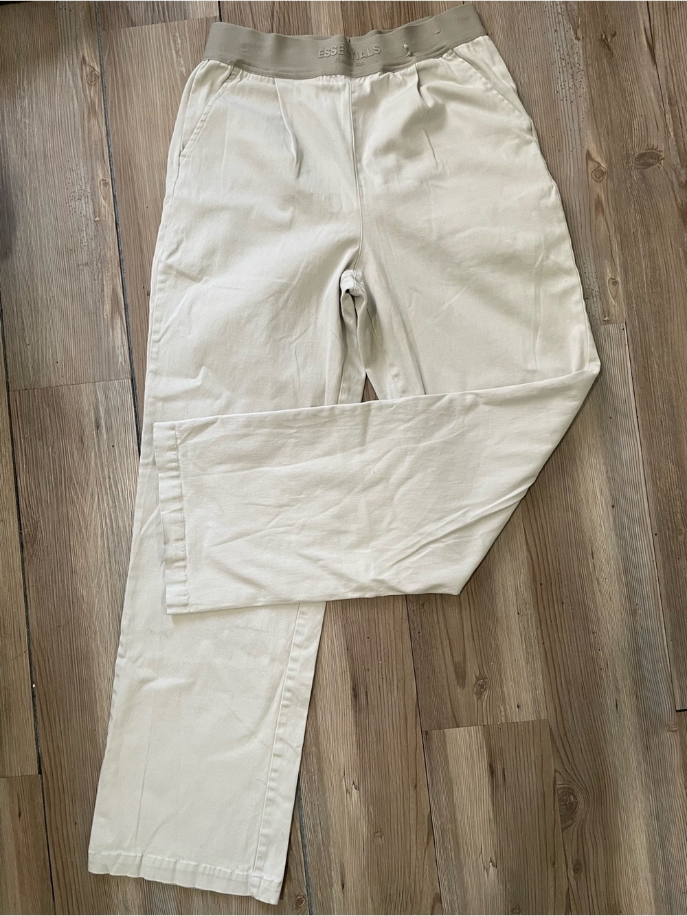 Fear of God ESSENTIALS Beige Wide Leg Trousers (small nip on waist band) see pic - Picture 3 of 12